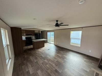 Photo 2 of 6 of home located at 18270 Highway 22 Lot 21 Ponchatoula, LA 70454