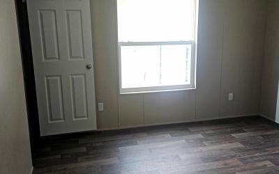 Photo 3 of 6 of home located at 18270 Highway 22 Lot 21 Ponchatoula, LA 70454