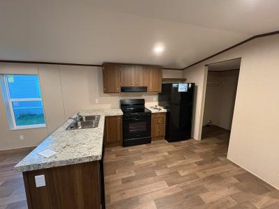 Photo 4 of 11 of home located at 6 Leisure Manor Trai Middlesboro, KY 40965