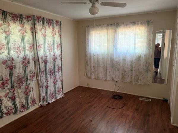 1973 RITZ Manufactured Home
