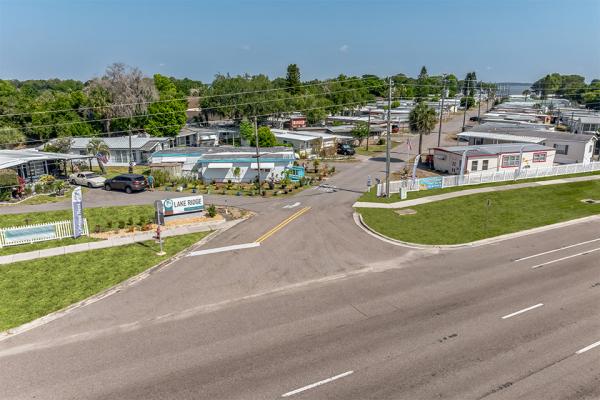 1973 RITZ Manufactured Home