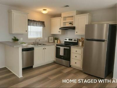 Photo 2 of 5 of home located at 4000 24th St N Unit 274 Saint Petersburg, FL 33714
