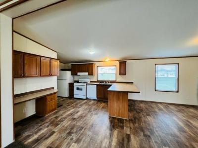 Photo 5 of 8 of home located at 4455 Covington Circle Jackson, MI 49201