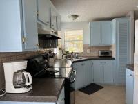 1990 Barrington Manufactured Home
