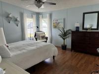 1990 Barrington Manufactured Home