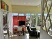 1990 Barrington Manufactured Home