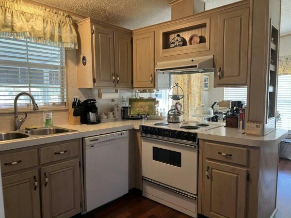 1992 Palm Harbor HS Manufactured Home