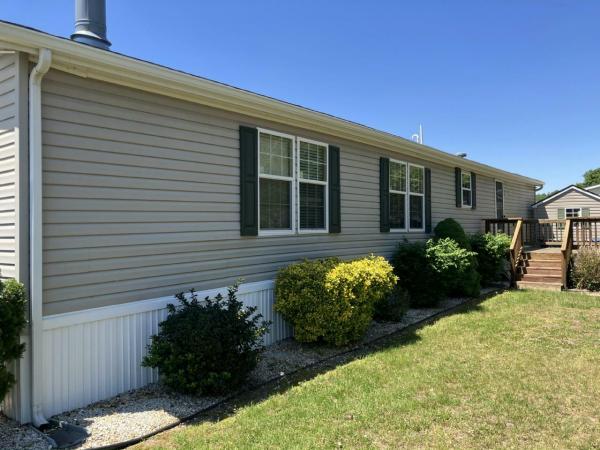 2005 Fleetwood Home Manufactured Home