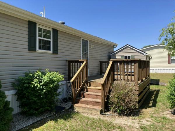 2005 Fleetwood Home Manufactured Home