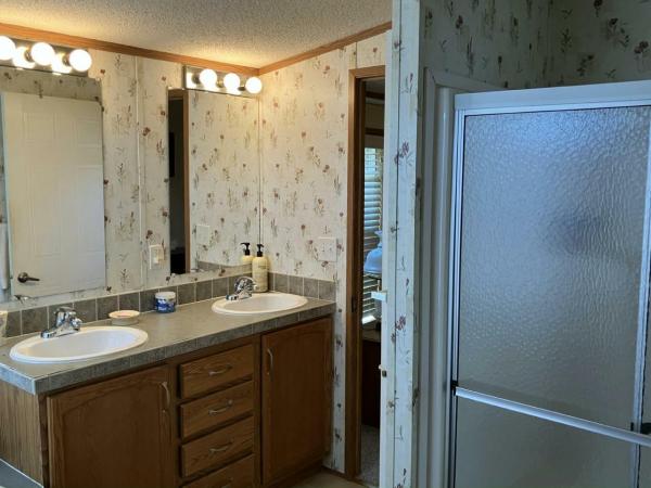 2005 Fleetwood Home Manufactured Home