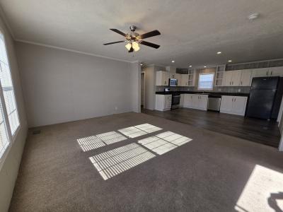 Photo 2 of 8 of home located at 900 Thomas J Drive Flint, MI 48506