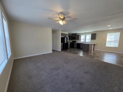 Photo 2 of 9 of home located at 934 Tami Drive Flint, MI 48506