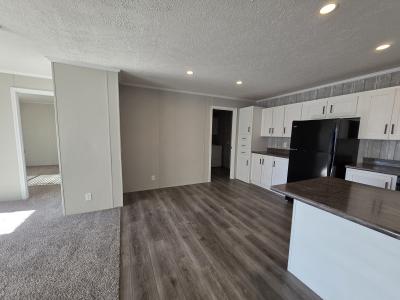 Photo 5 of 10 of home located at 801 Theresa Drive Flint, MI 48506