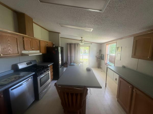 2000 Mobile Home