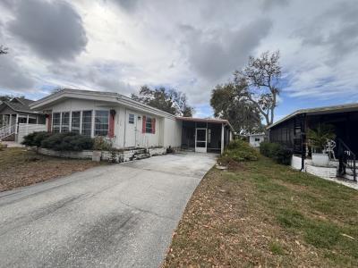Photo 3 of 14 of home located at 3308 Bay Oaks Drive Sarasota, FL 34234