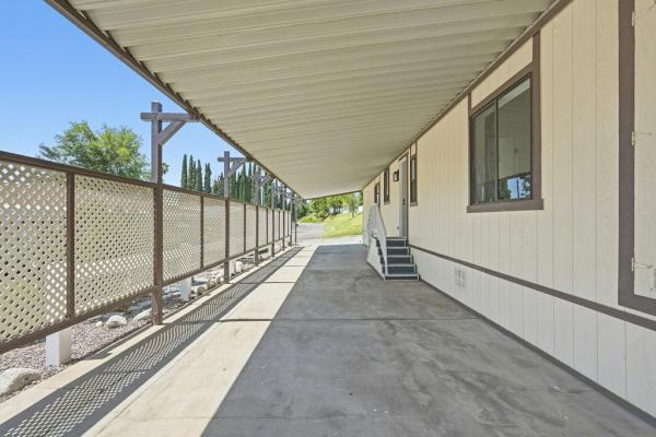 1986 09881 Silvercrest IND INC Silverwood II Mobile Home