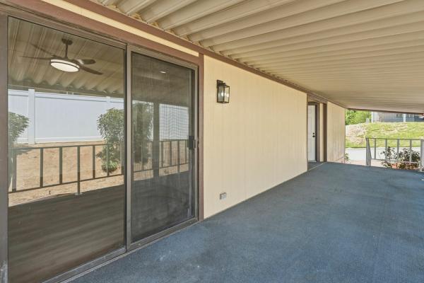 1986 09881 Silvercrest IND INC Silverwood II Mobile Home