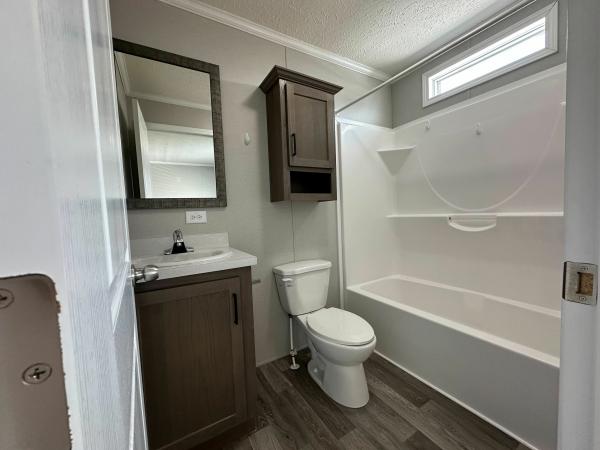2023 Redman Advantage II  Home
