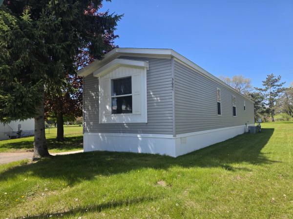 2020 Champion - Topeka Mobile Home