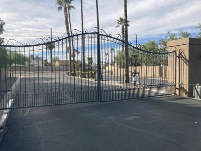 Photo 3 of 12 of home located at 11411 N 91st Avenue Lot 213 Peoria, AZ 85345