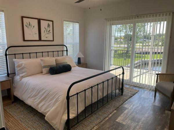 2026 Skyline - Ocala Raleigh w/ Rear Porch - Limited Series Mobile Home