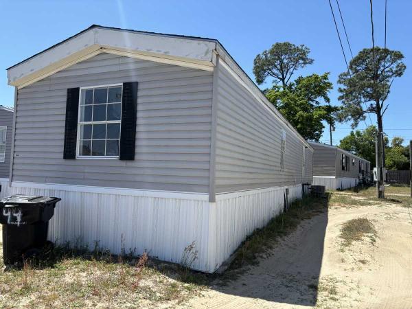 2005 Medallion Mobile Home For Sale