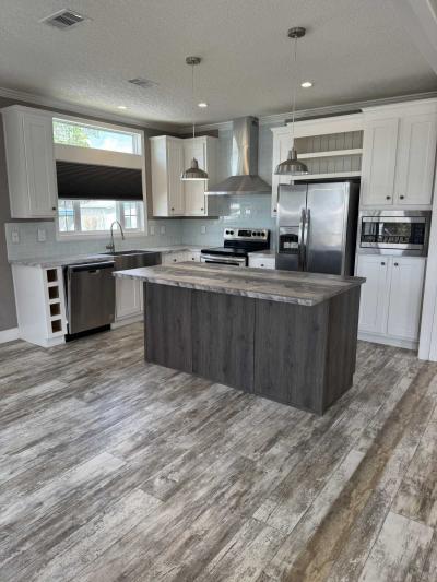 Mobile Home at 134 Clover Court Plant City, FL 33566