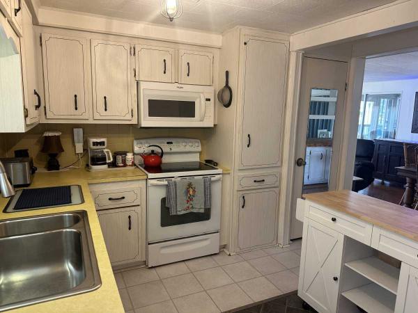 1974 2BA/2BA Mobile Home