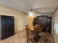 1985 Manufactured Home