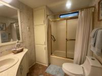 1985 Manufactured Home