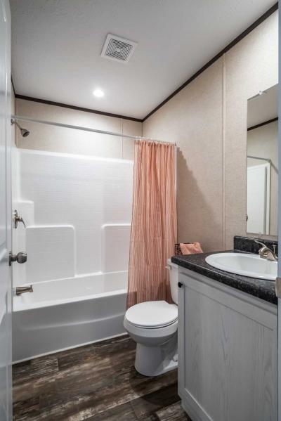 Photo 4 of 10 of home located at 1 Elizabeth Milton, WV 25541