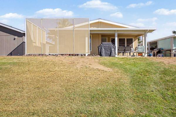 2000 Palm Harbor Mobile Home