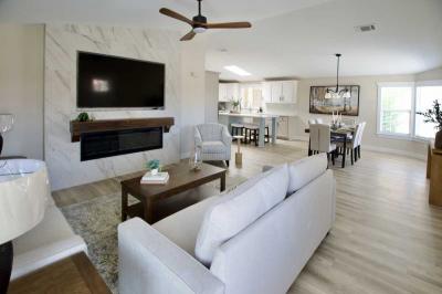 Photo 5 of 35 of home located at 7373 E Us Hwy 60 - #173 Gold Canyon, AZ 85118