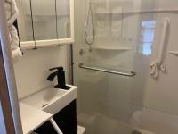 1984 Leis Manufactured Home