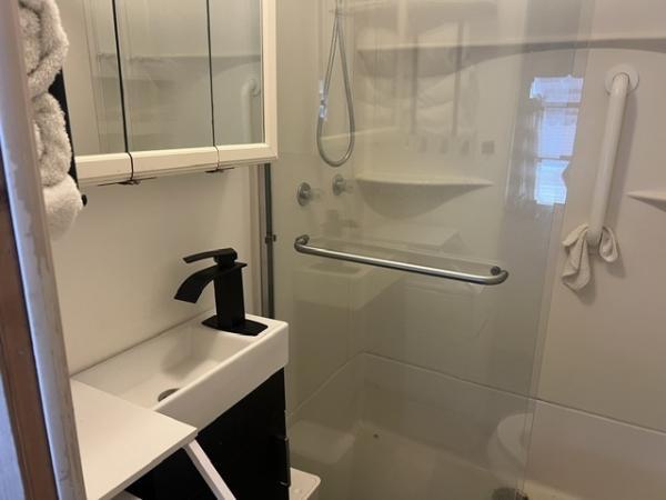 1984 Leis Manufactured Home