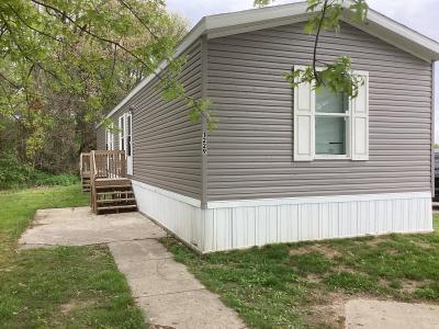 Mobile Home at 1229 Peach Elkhart, IN 46514