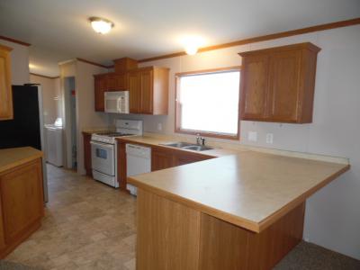 Photo 5 of 11 of home located at 2914 Arbutus Elkhart, IN 46514