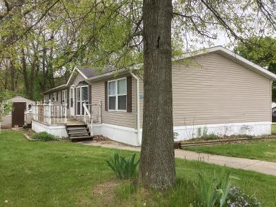 Mobile Home at 2917 Woodsage Elkhart, IN 46514