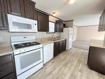 Mobile Home at 13318 S. Dixie Hwy. # 28 Holly, MI 48442