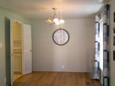 Photo 4 of 10 of home located at 107 Independence Drive Martinez, GA 30907