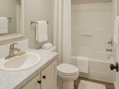 Photo 4 of 5 of home located at 4125 Park St N, #117 Saint Petersburg, FL 33709