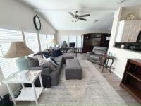 1988 PALM Manufactured Home