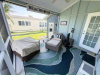 1988 PALM Manufactured Home