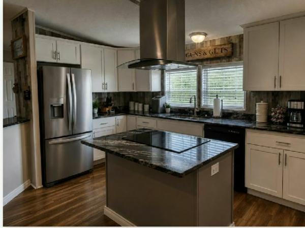 1993 MERI Manufactured Home