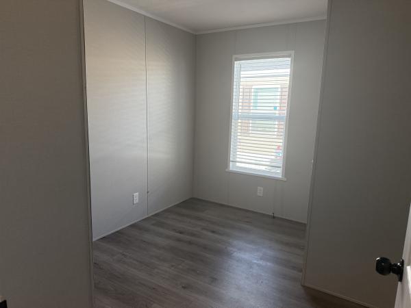 2025 Champion Home Builders, Inc. mobile Home