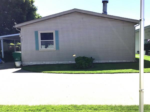 1988 Schult Mobile Home For Sale