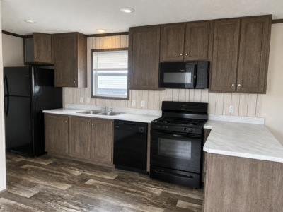 Photo 4 of 11 of home located at 69117 Florence Richmond, MI 48062