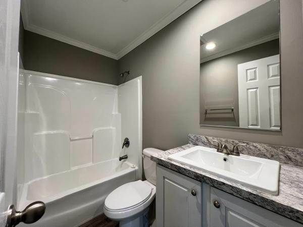 2023 Clayton Homes Inc Community Series Mobile Home