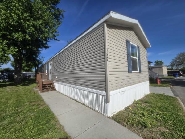 2021 Clayton - Wakarusa Mobile Home For Sale