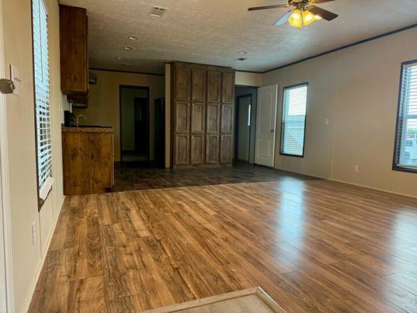 2018 CMH Manufacturing Inc.  Home